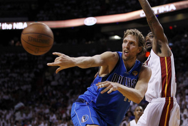 Mavericks top Heat for first NBA title, Nowitzki MVP