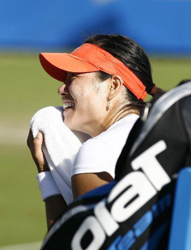 Li Na clinches first grass-court win after French Open