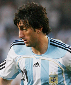 Chinese club denies interest in Inter's Milito Chinese club denies interest in Inter's Milito