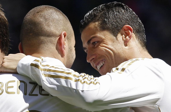 Ronaldo leads Real to brink of La Liga title