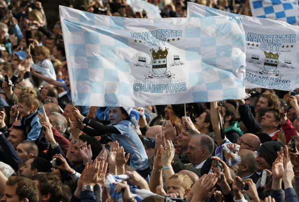 Sun shines on joyful City parade