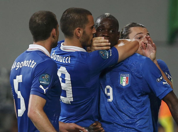 No shocks as Italy, Spain come through