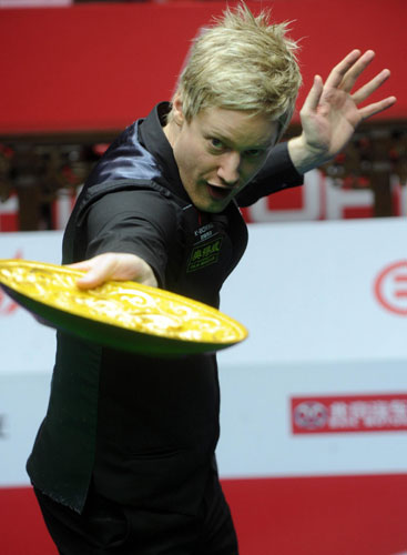 Robertson beats Selby to claim China Open title