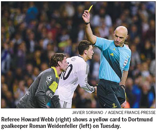 Klopp unimpressed with referee's performance