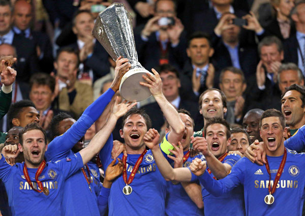 Late header Ivanovic earns Chelsea Europa League win