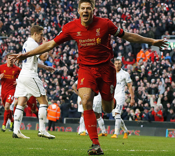 Gerrard extends contract with Liverpool
