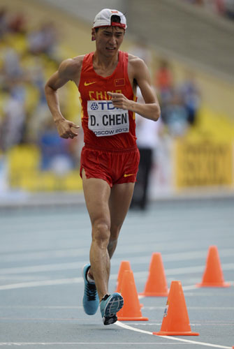 Chen Ding of China competes in his final lap inside the Luzhniki Stadium on his way to finishing second in the men's 20 km race walk final during the IAAF World Athletics Championships in Moscow, Aug 11, 2013. Race walker Ivanov claims first gold for Russia in Moscow worlds