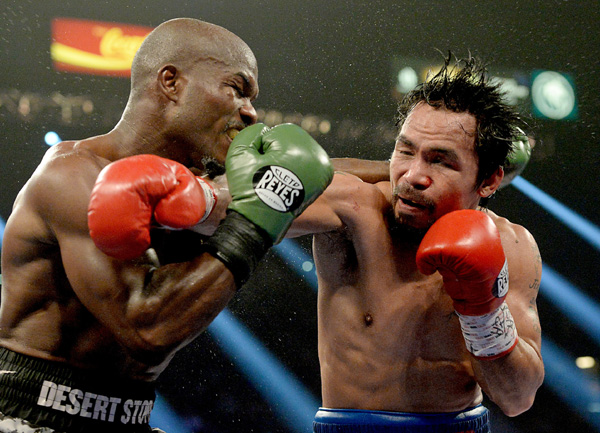 Pacquiao beats Bradley by decision in rematch