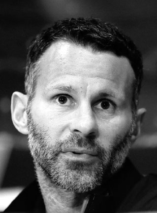 Man U great Giggs calls it a day