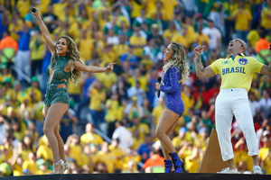 Young ladies quit job, open bar to watch World Cup