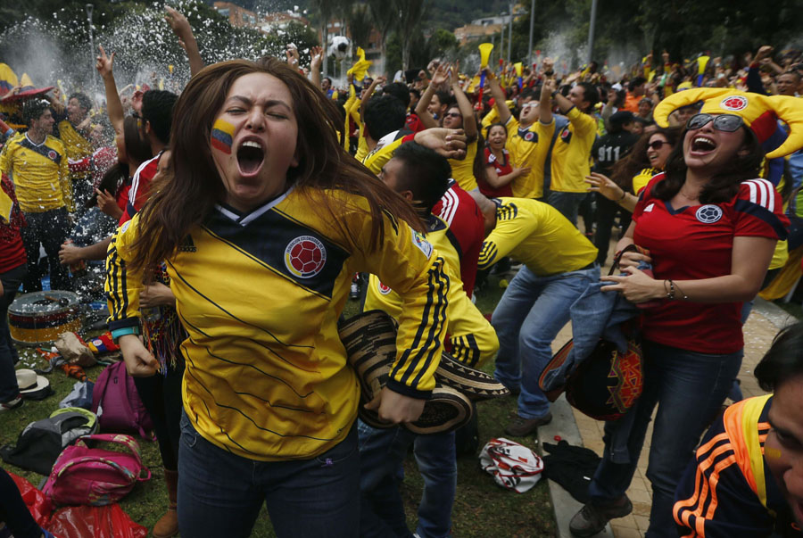 Colombia beat Greece 3-0 in joyous World Cup return