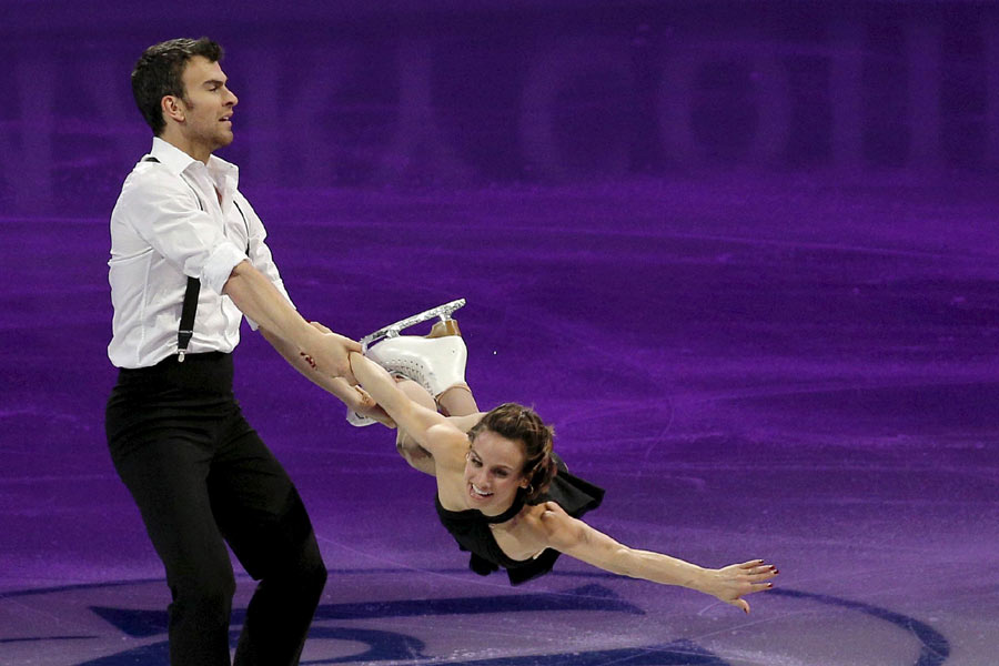 Stars shine at gala of World Figure Skating Championships