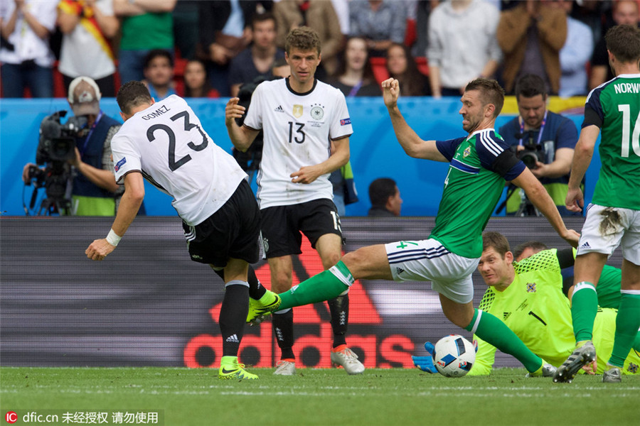 Germany beat Northern Ireland to top Group C