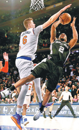 Quick Knicks slam door on Spurs