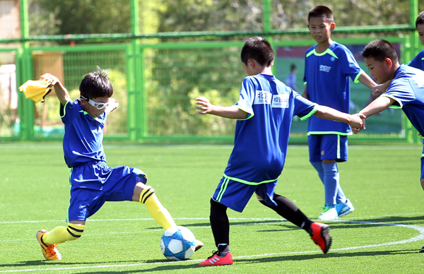Summer youth soccer camp kicks off