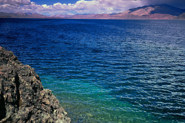 Tibet through the Lens - Mountains and Rivers