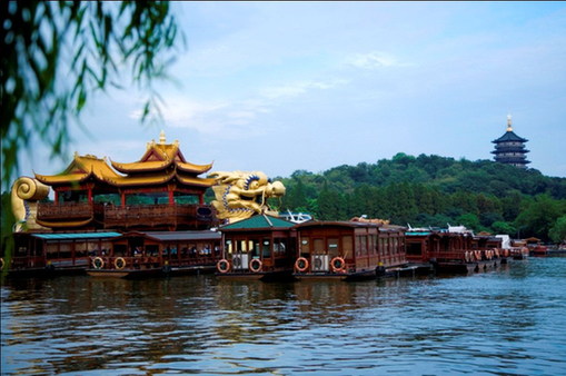 Spring is a fabulous time to go to Hangzhou