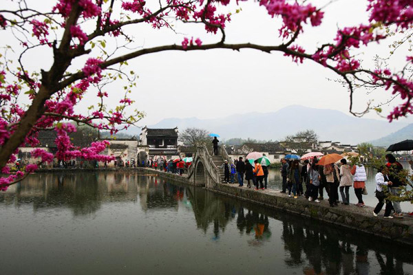 Spring scenery of Hongcun, China's Anhui