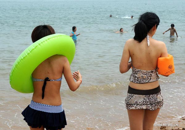 Beach resorts in Qingdao open to public