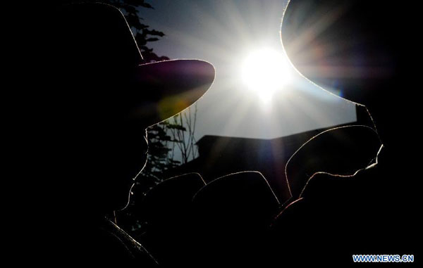 Tibetan farmers celebrate Ongkor Festival, praying for good harvest