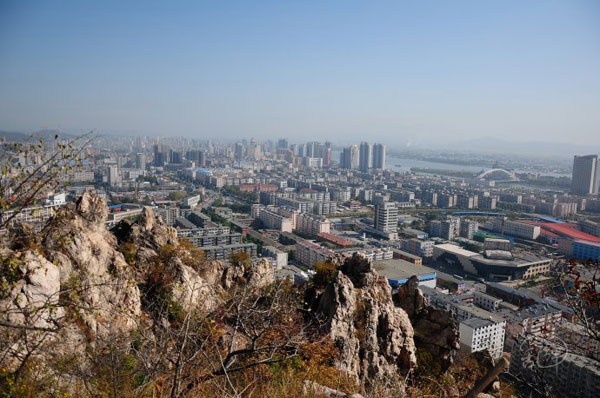 Dandong's beautiful scenery in autumn