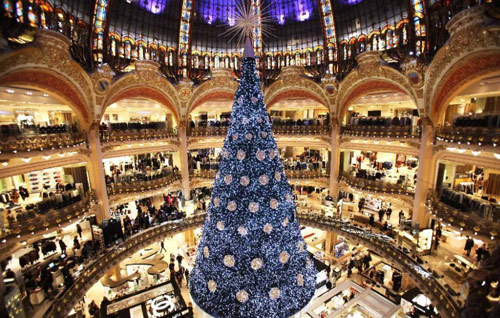 Paris Galeries Lafayette inaugurates illuminations for Christmas