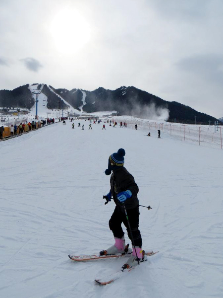 Ski fields in Urumqi opens for business