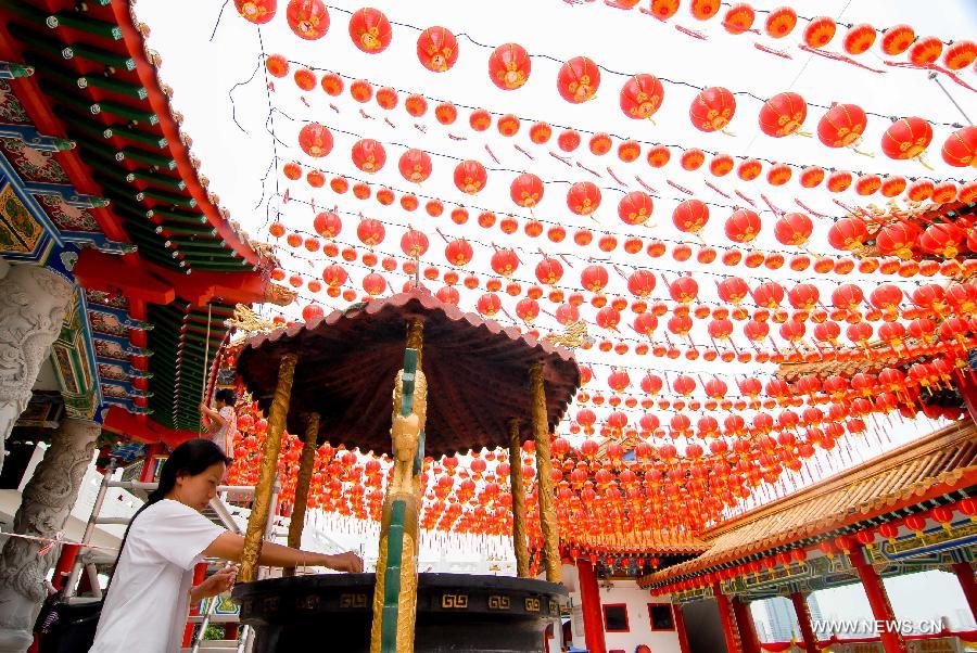 Malaysian temple to greet Year of Snake