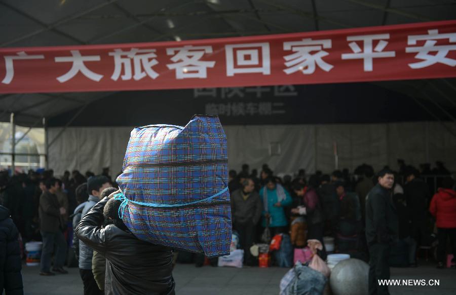 Spring Festival travel rush starts around China