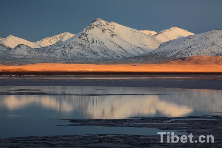 Bewitching Namtso Lake in Tibet