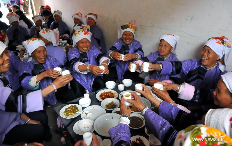 The Zhuang ethnic group celebrate 'Huajie Festival'