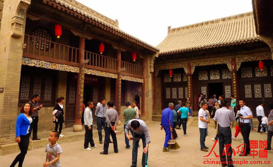 Courtyard of Family Zhang in Guxian county, Shanxi