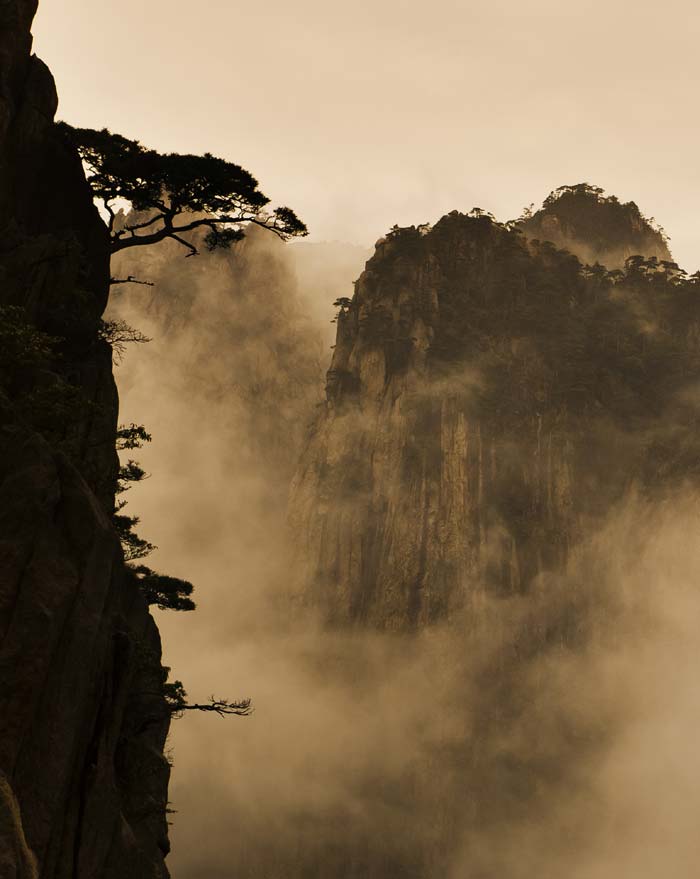 Explore China's World Heritage Site: Zhangjiajie