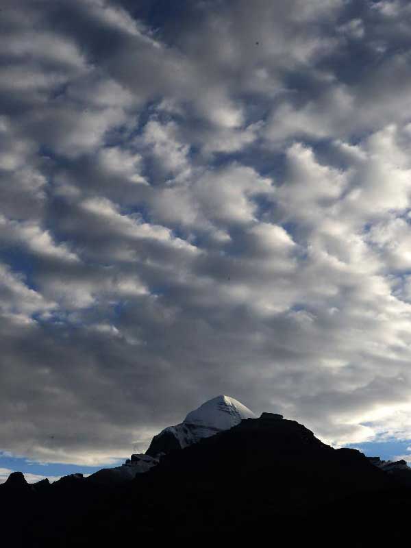 eautiful scenery of holy mountain in China's Tibet