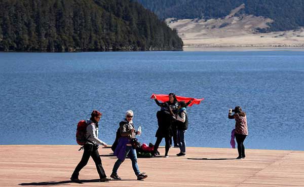 Yunnan to clean up tourism industry