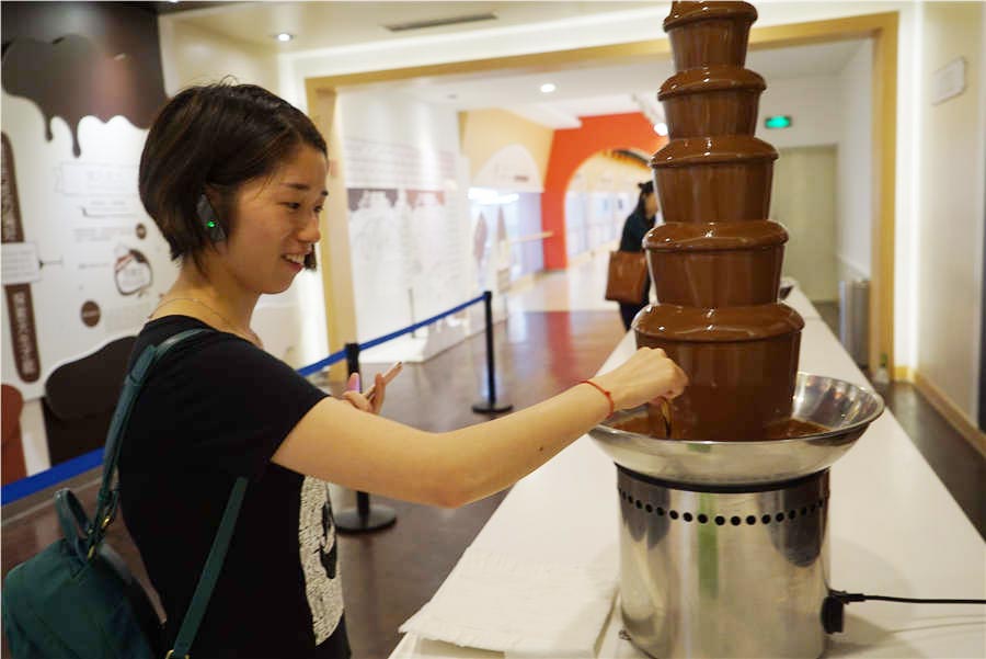 Zhejiang town forges 'sweet' industry