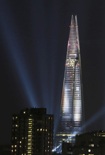 London unveils Europe's tallest buidling