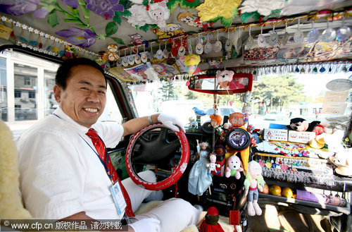 Driver turns taxi into box of toys