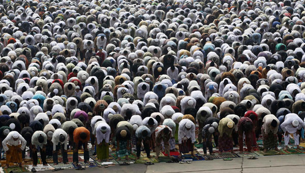 Prayers to celebrate Eid al-Adha in Indonesia