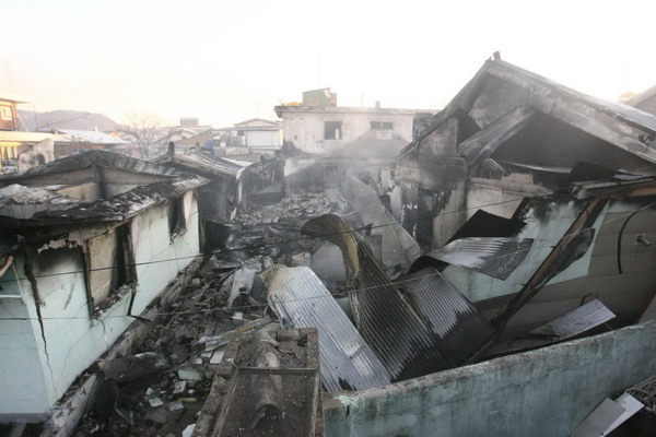 DPRK bombs houses in ROK