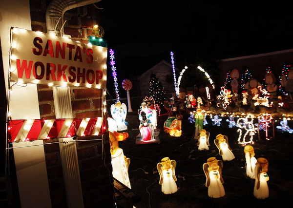 Queens Borough lights up ahead of Christmas