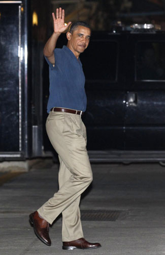 Obama craves familiarity on Hawaiian vacation