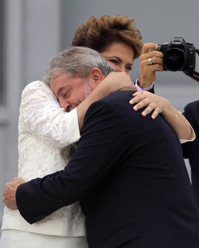 Brazil bids farewell to Lula as Rousseff steps in