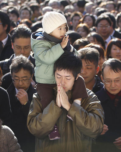 Pray in Tokyo's shrine of business
