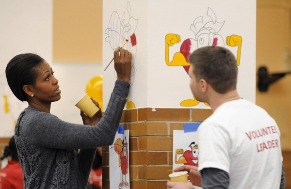 Obama shows off painting skills on MLK Day