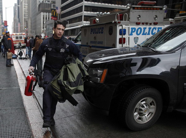 NY: Feared letter bomb is but a greeting card