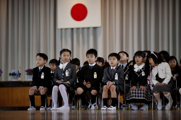 Schools re-open in Japan's quake zone