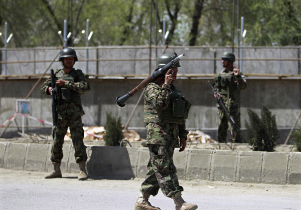 2 killed in Afghan defense ministry attack