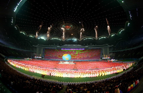 Pyongyang stages biggest magic show ever