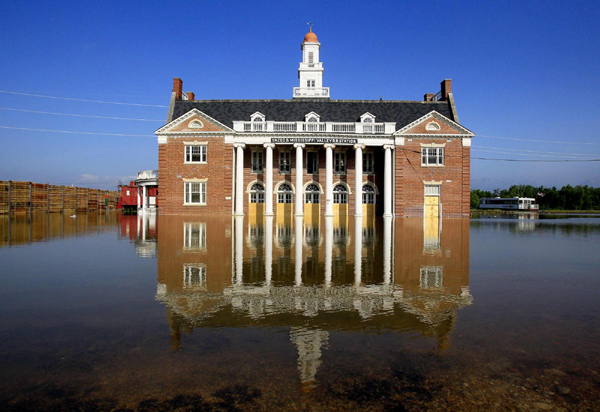 Mississippi Delta braces for historic flood